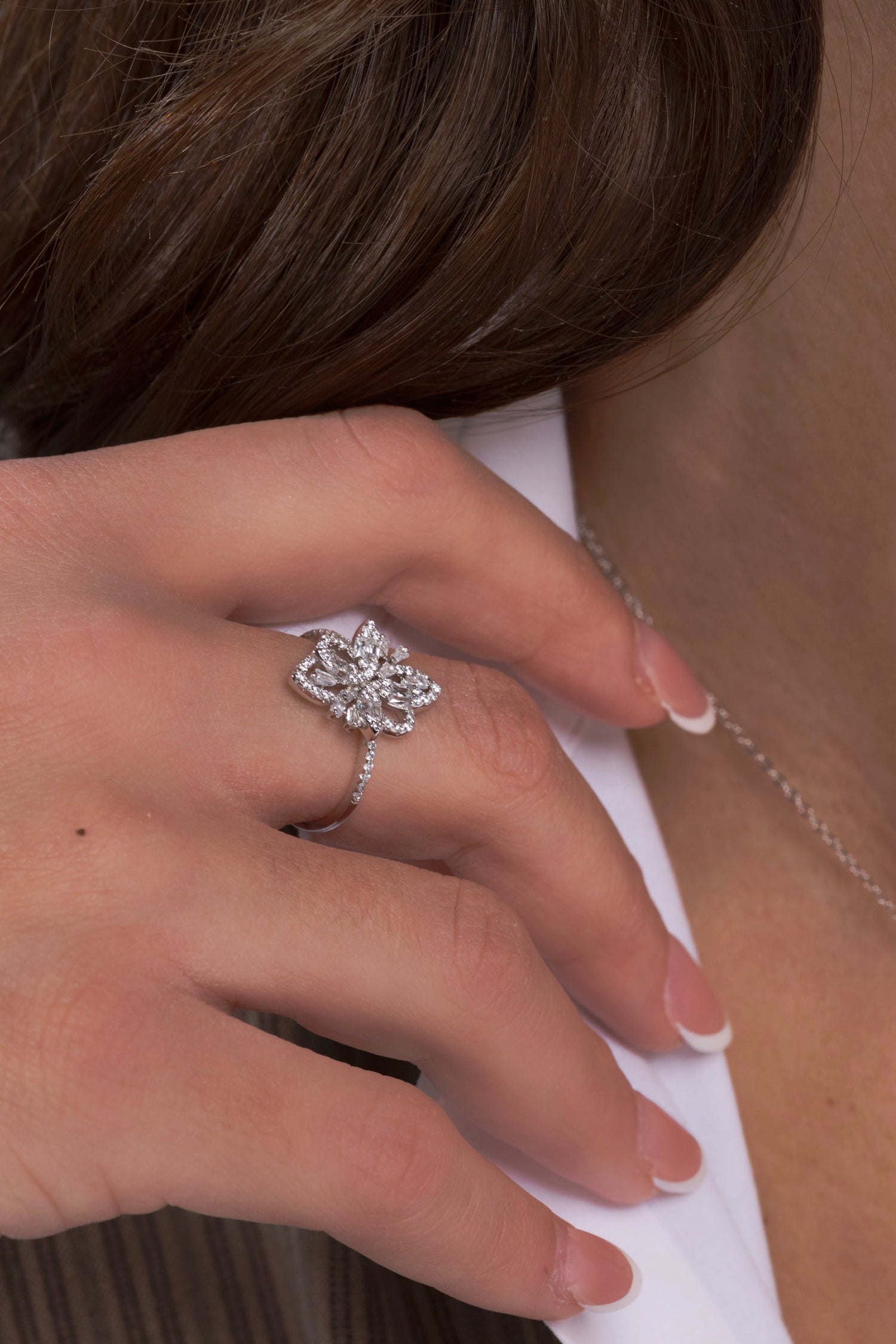 Anello fiore maestoso￼