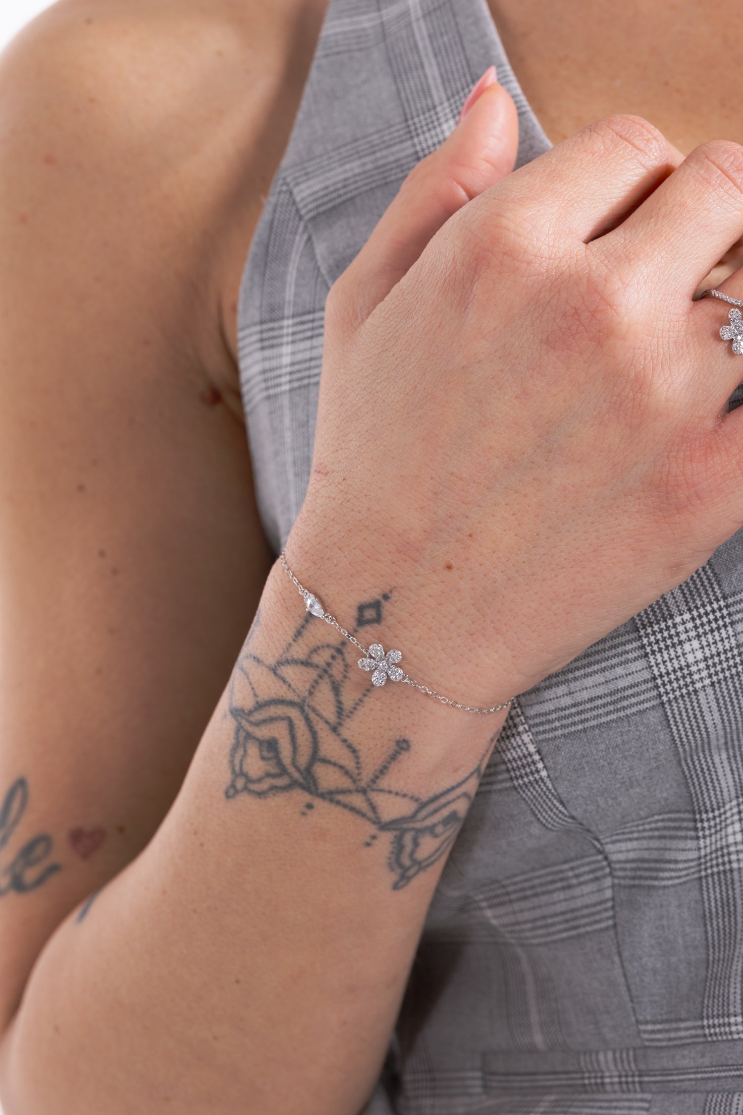 Bracciale fiore di  cristallo