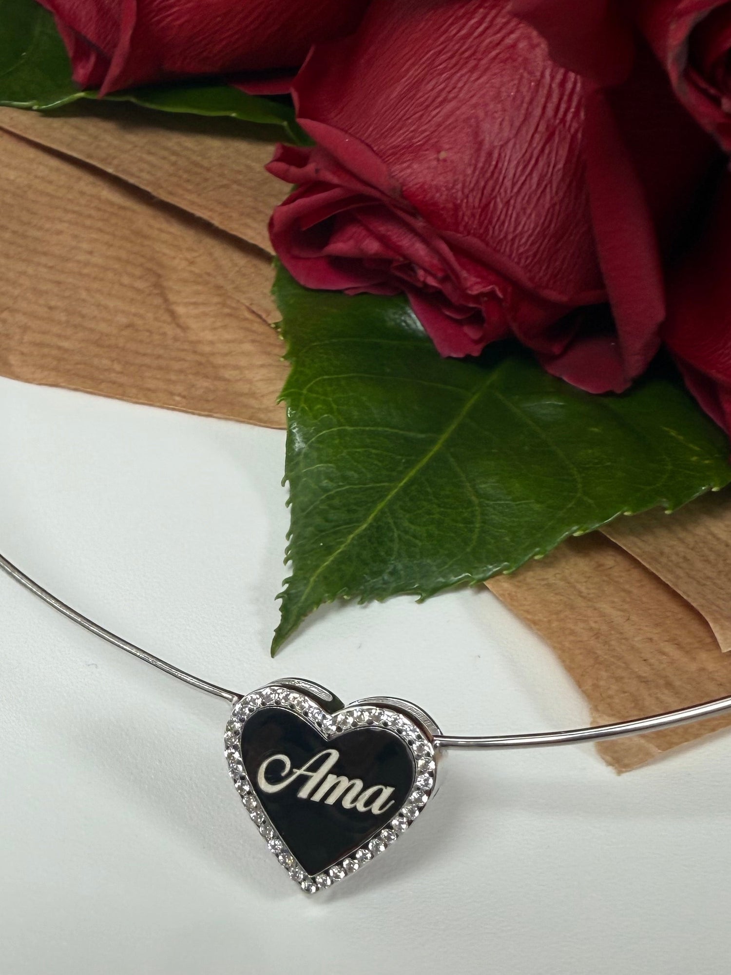 Collana Ama