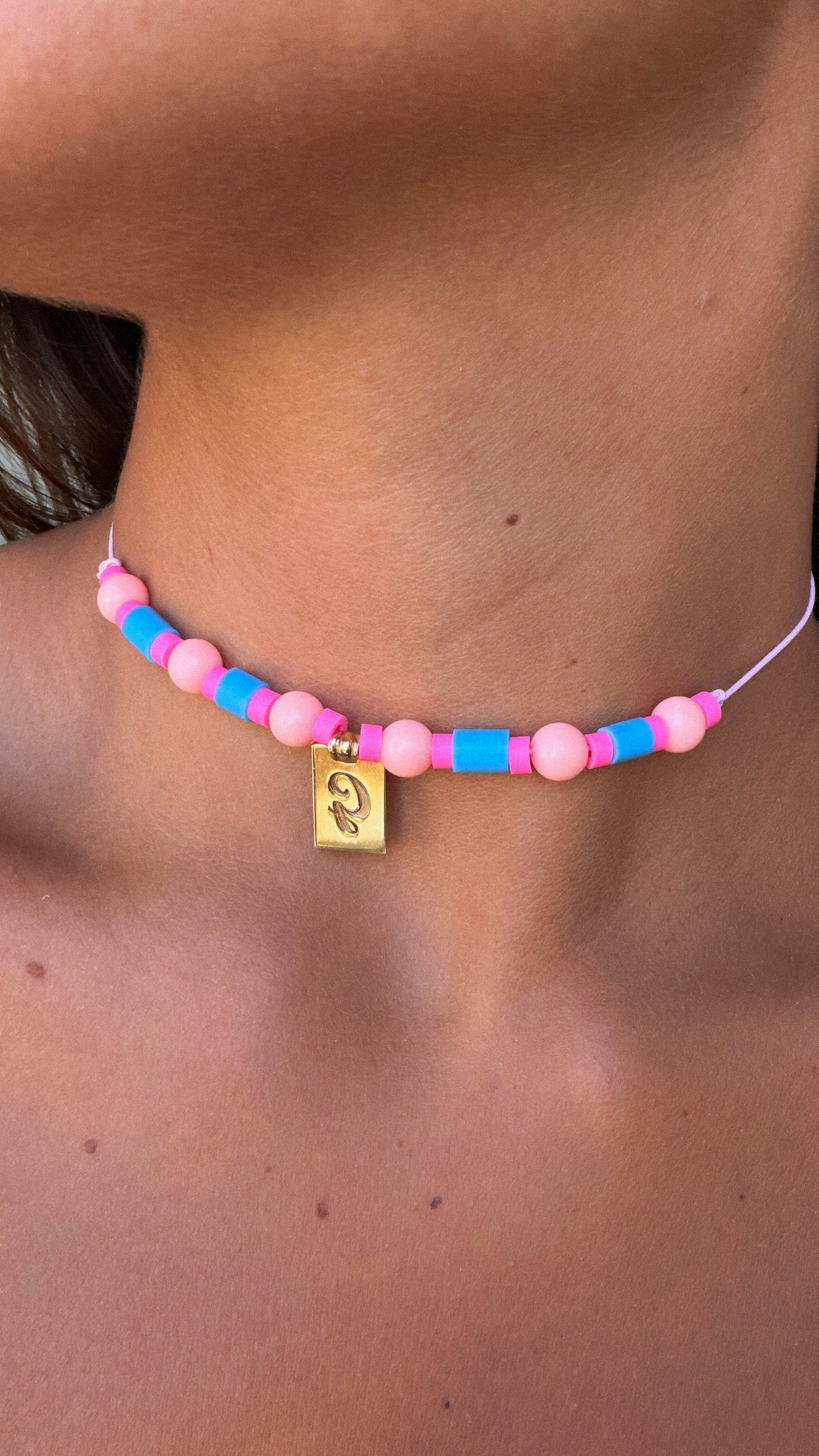 Choker Rosé initial