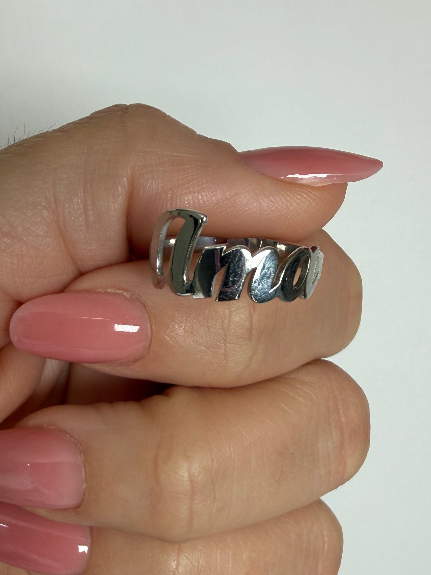 Anello Ama