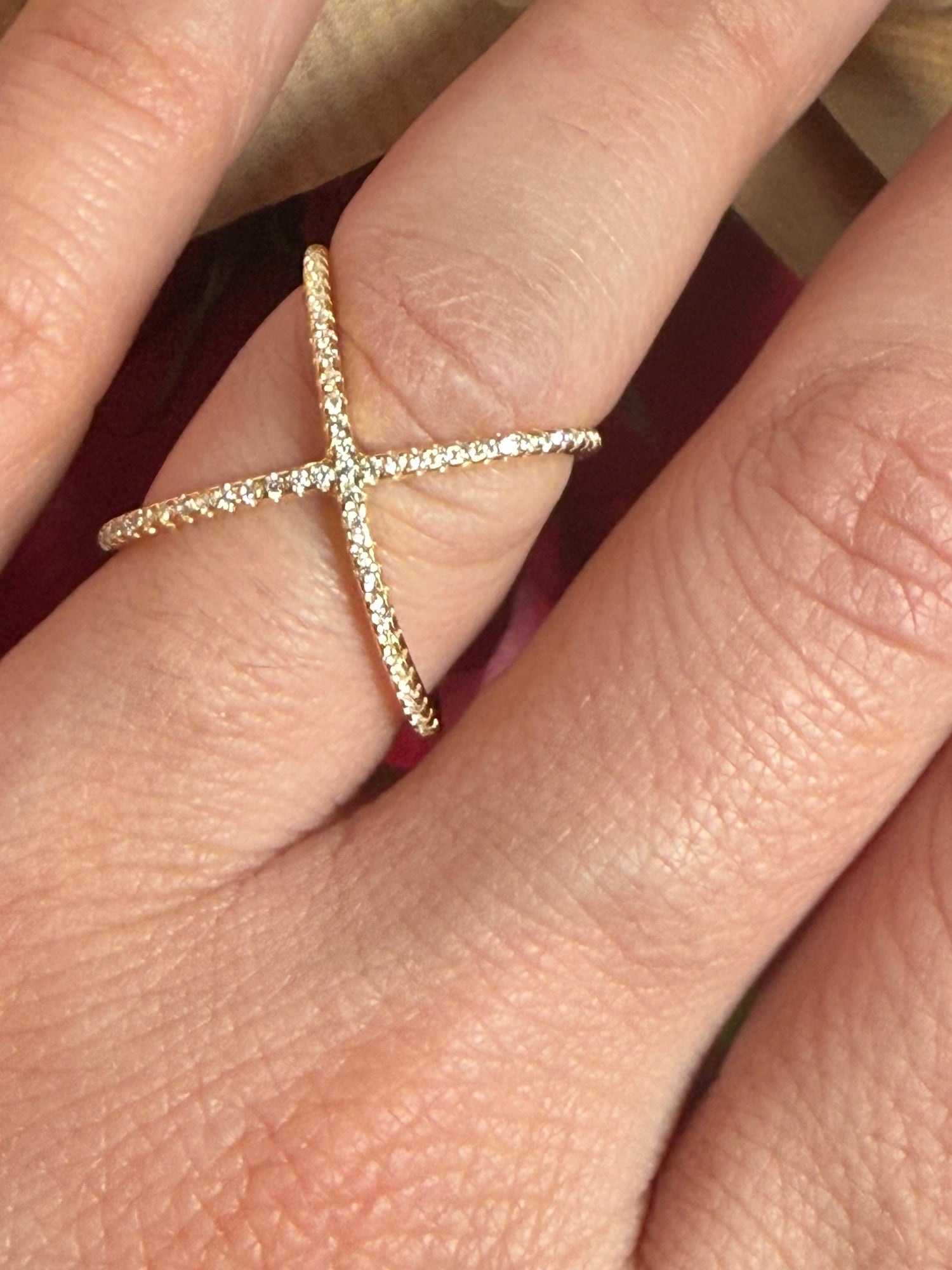 Anello incrociato strass