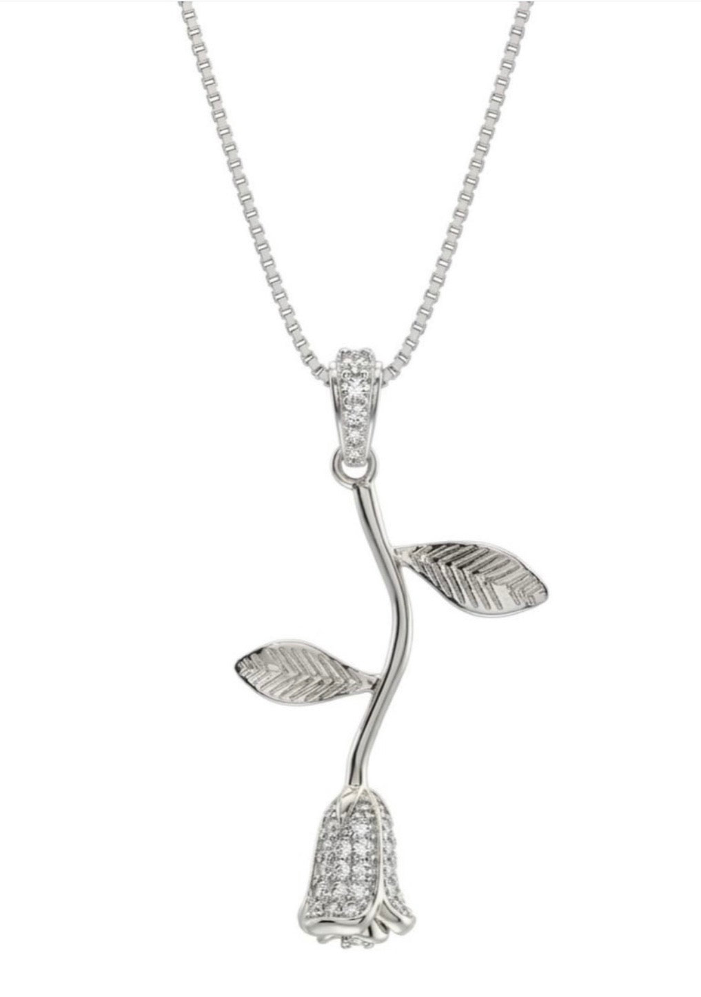 Collana rosa preziosa