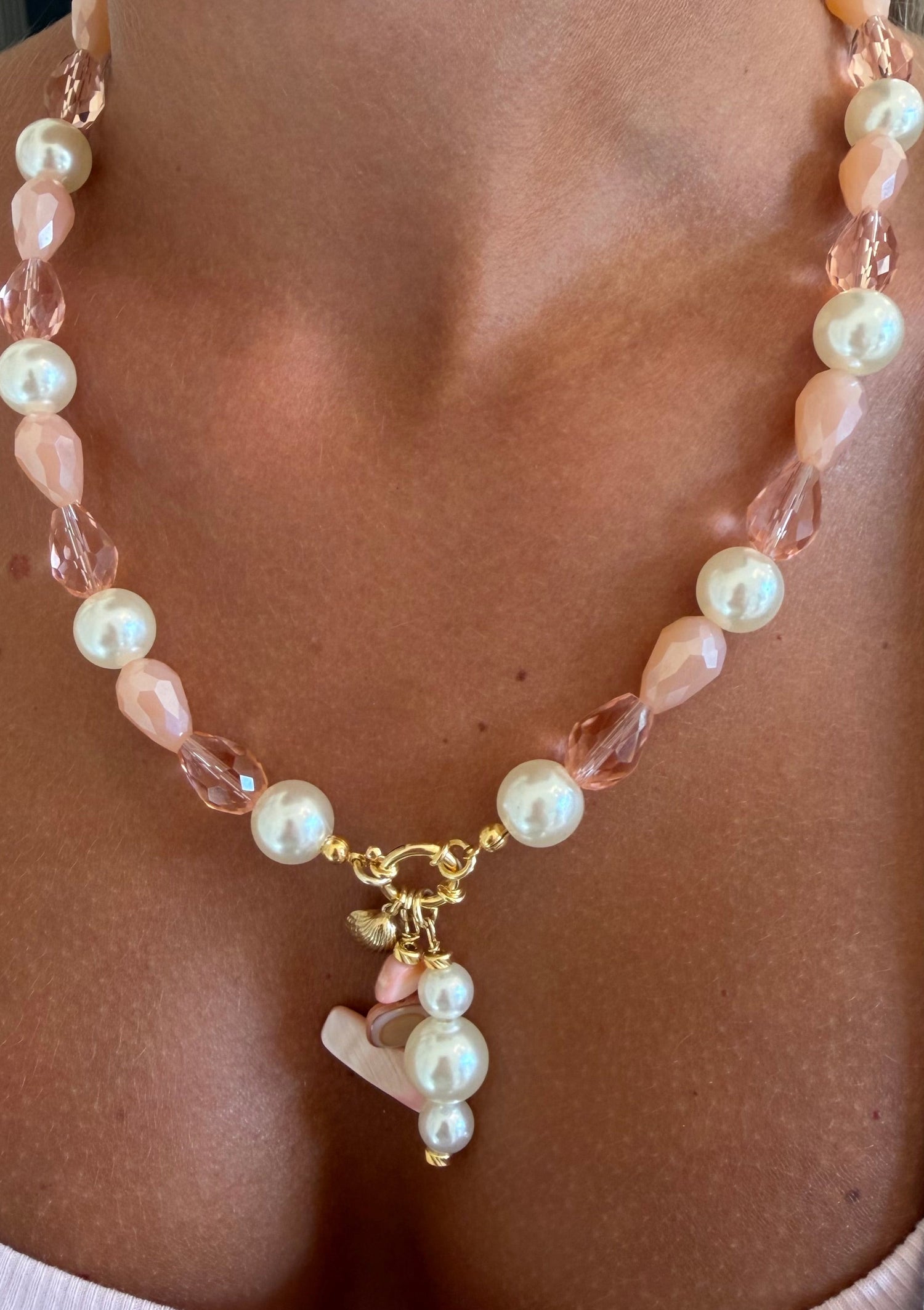 Collana aurora