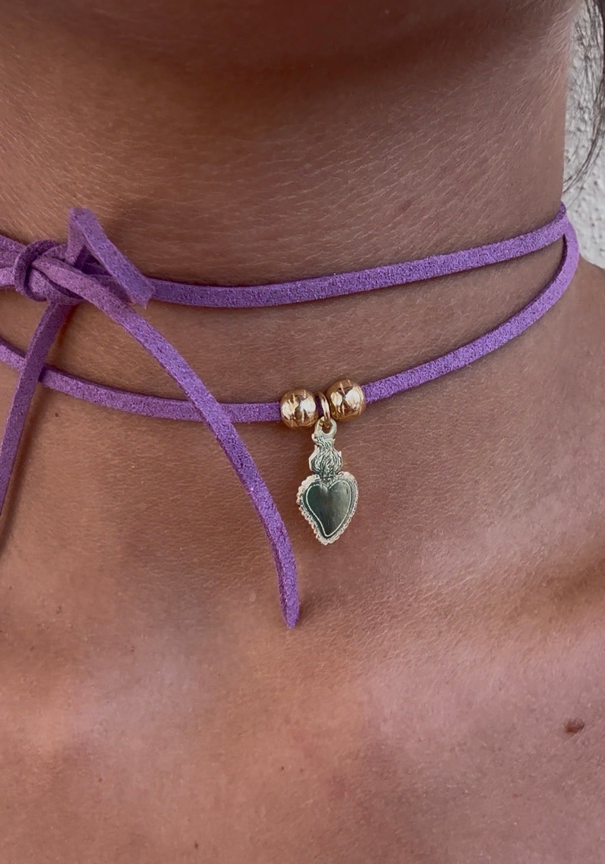 Choker cuore sacro viola