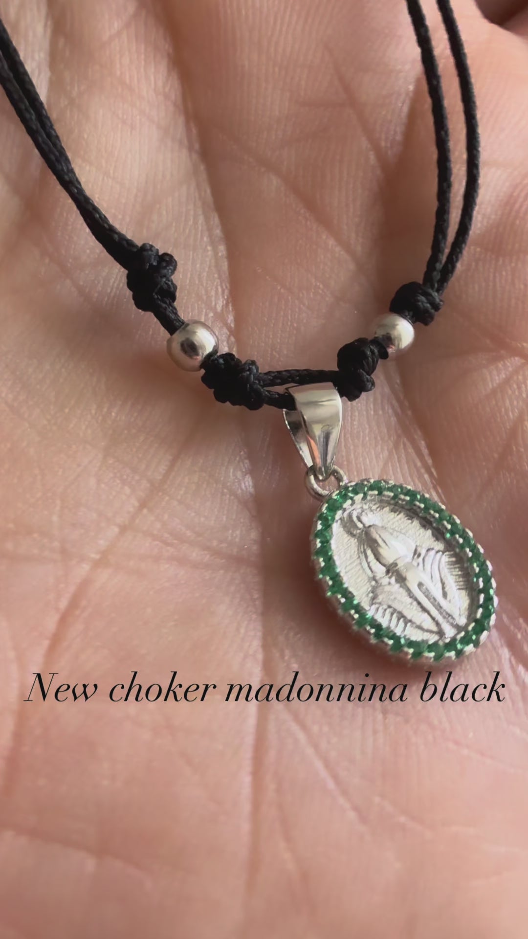 New choker madonnina black